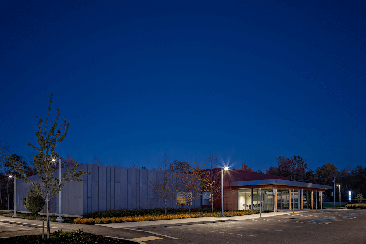 MaineGeneral Health Gardiner exterior at night